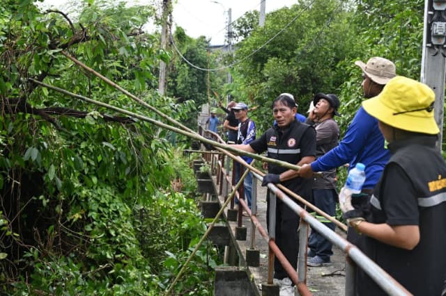 ครงการ "คลองสวย น้ำใส ด้วยใจชาวบางรักน้อย" ภาพที่ 20