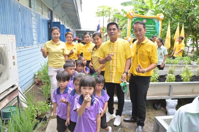 กิจกรรมโครงการ 1 อปท. 1 สวนสมุนไพร เฉลิมพระเกียรติ พระบาทสมเด็จพระเจ้าอยู่หัว เนื่องในโอกาสวันเฉลิมพระชนมพรรษา 28 กรกฏาคม 2567 ภาพที่ 8
