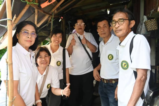 ลงพื้นที่ให้การช่วยเหลือครัวเรือนเปราะบางในเขตพื้นที่เทศบาลเมืองบางรักน้อย ภาพที่ 7