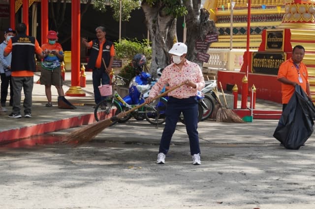 กิจกรรมจิตอาสา ทำความสะอาดวัดบางรักน้อย ภาพที่ 4