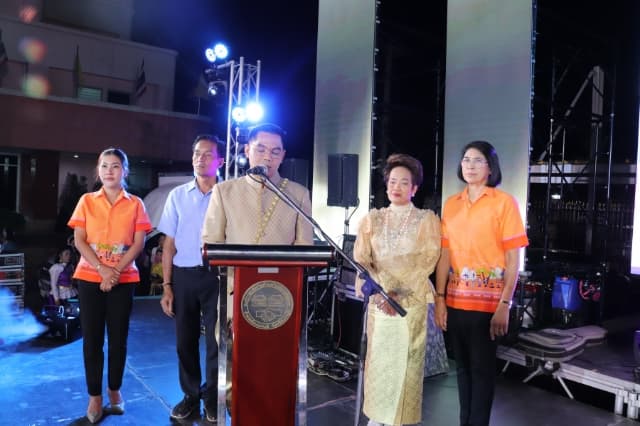 งานประเพณีวันลอยกระทง ประจำปี 2566 ภาพที่ 8