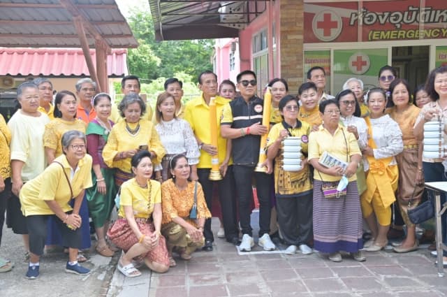 ชมรมผู้สูงอายุในตำบลบางรักน้อย โรงพยาบาลส่งเสริมสุขภาพตำบลบ้านบางประดู่ หมู่ที่ 6 จัดกิจกรรมแห่เทียนเข้าพรรษา ภาพที่ 14