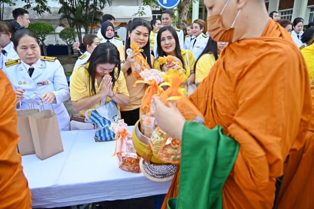 🙏กิจกรรมน้อมรำลึก "วันนวมินทรมหาราช" 🙏 ภาพที่ 18